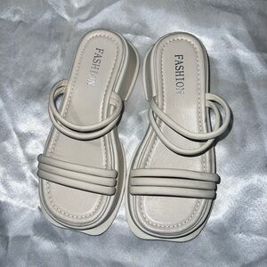 Fashion Nova Cream Women's Sandals